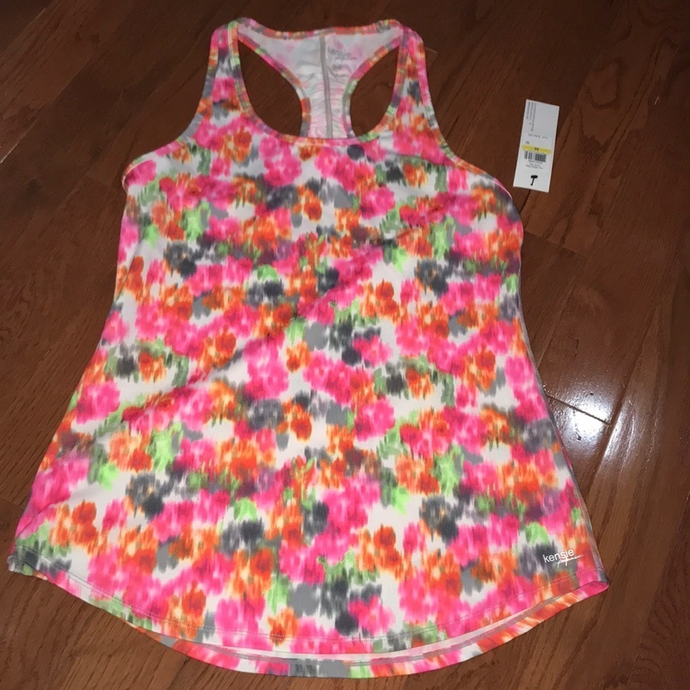 NWT Kensie M tank